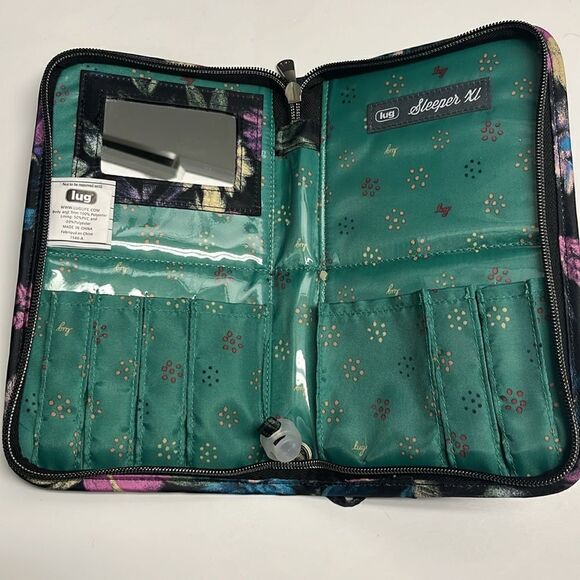 Lug Sleeper XL - Navy Bloom Organizer for Makeup Brush and Accessories - Picture 4 of 16